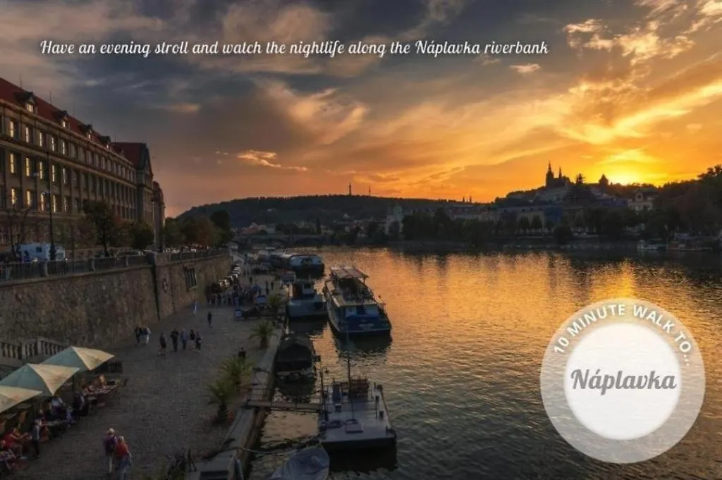 Premium Apt - Center Of Praga 0*,