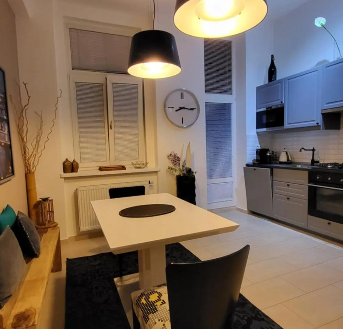 Premium Apt - Center Of Praga 0*,